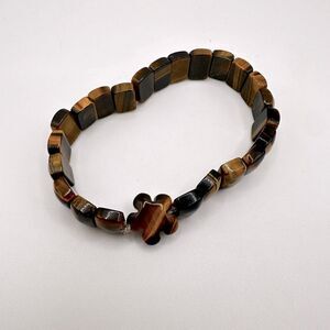 SALE! Beautiful genuine tigers eye stretch stone bracelet!